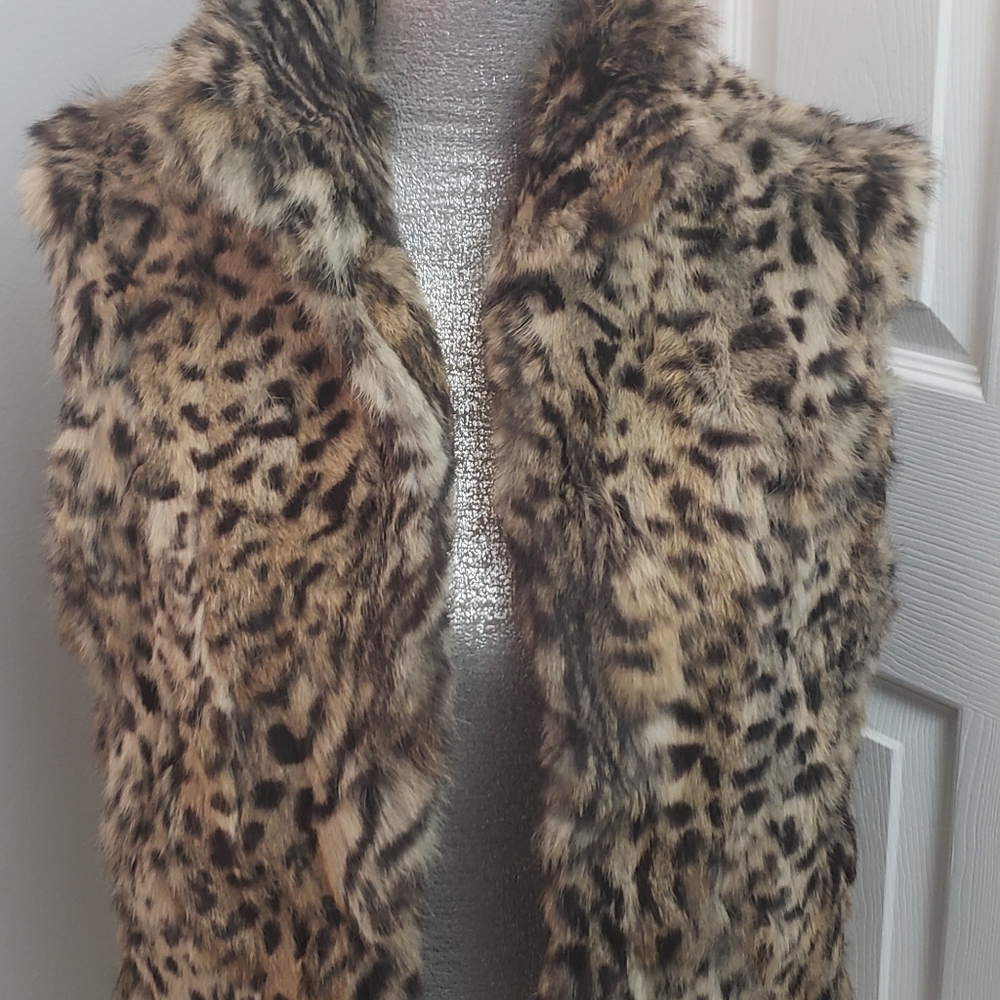 Sale Adrienne Landau Animal Print Vest - Picture 5 of 12